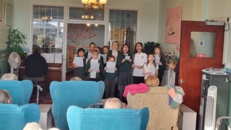 St Marks Singing Club at Clifftop